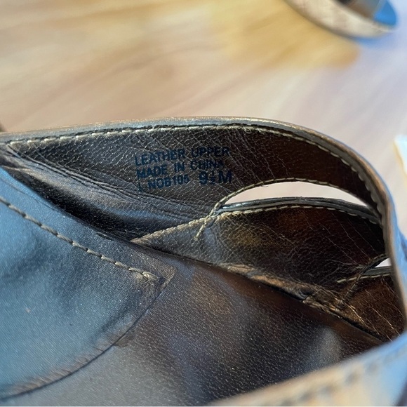 Franco Sarto wedge heeled platform sandals in size 9.5 copper metallic leather - Picture 8 of 9